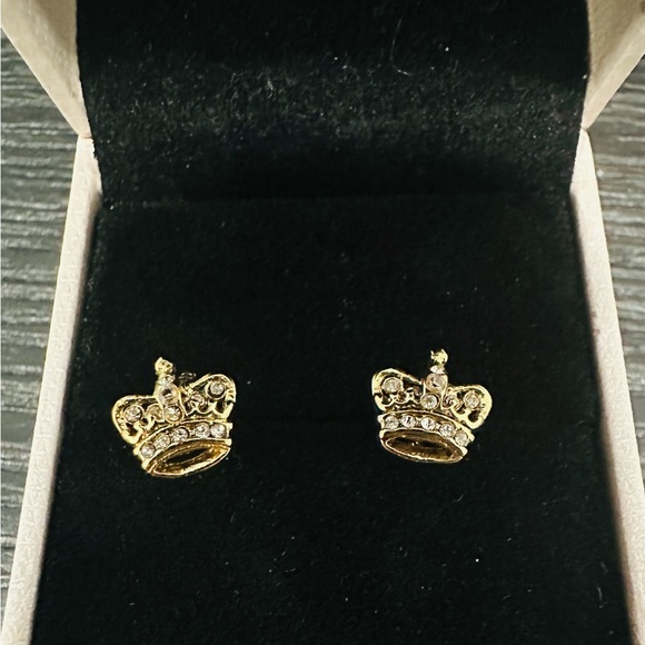 Juicy Couture: Gold Crown Studs, with Cubic Zirconia, and Tiara backings. - Picture 3 of 4
